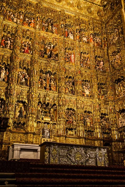 Altar principal de la Catedral de Sevilla —  Fotos de Stock