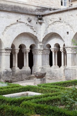 eski manastır Bahçe