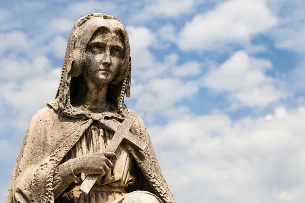 Old cemetery statue — Stock Photo, Image