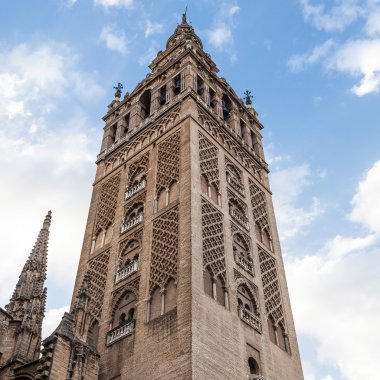 Giralda çan kulesi