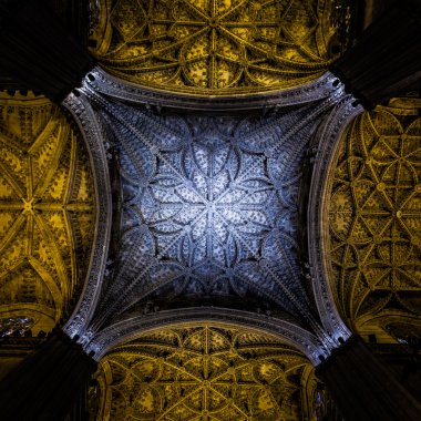 Seville katedral iç