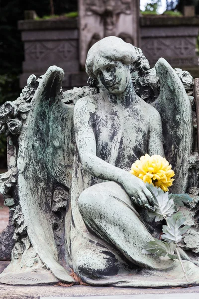Gamla kyrkogården staty — Stockfoto