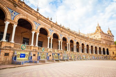 Seville İspanya Meydanı