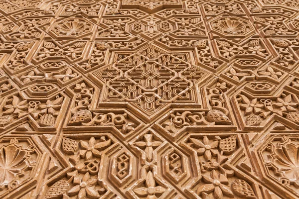 Arabic decoration on acient wall — Stock Photo, Image