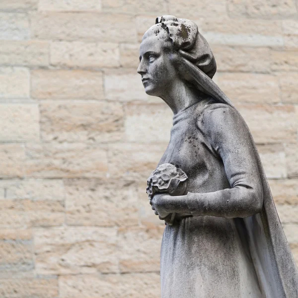 Vecchia statua del cimitero — Foto Stock