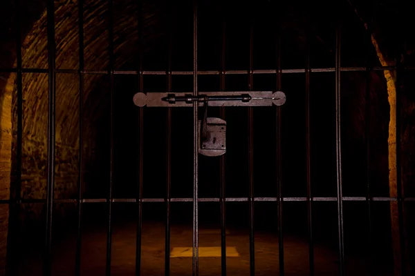Middeleeuwse gevangenis ingang — Stockfoto