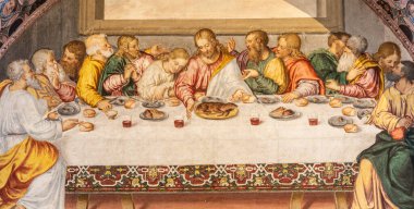 San Maurizio al Manastır Maggiore Kilisesindeki Son Akşam Yemeği 'nin Fresco' su, İsa ve Havarilerin canlı Rönesans tarzında son yemeklerini resmediyor..
