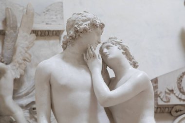 Possagno, İtalya - 22 Haziran 2023. Venüs ve Adonis, heykeltıraş Antonio Canova, 1794 - alçı