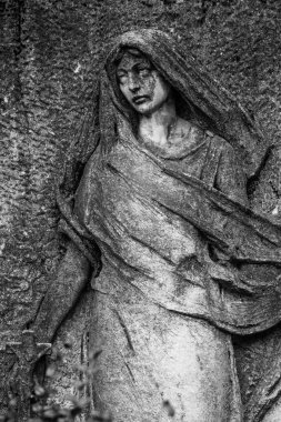 Eski mezarlığı heykel