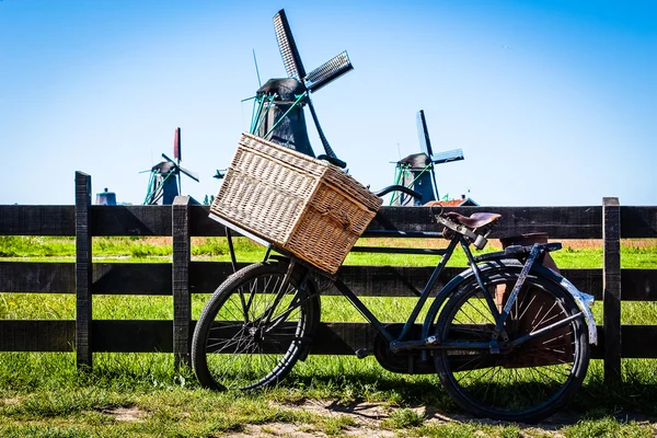 The bicycle in Holland — Stock Photo, Image