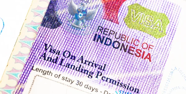 Изолированная виза Индонезии — стоковое фото
