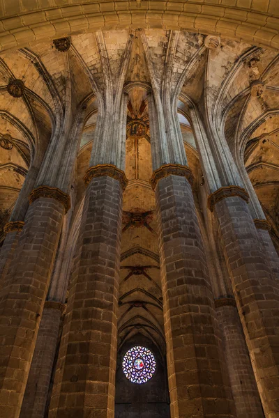 Igreja gótica interior — Fotografia de Stock