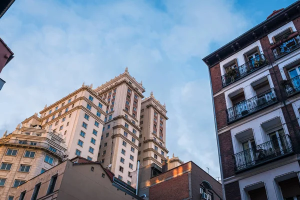 Vista Trasera Del Edificio Espana Famoso Rascacielos Art Deco Ubicado —  Fotos de Stock