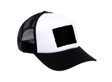 Beyaz arka planda siyah beyaz spor şapkası izole edildi