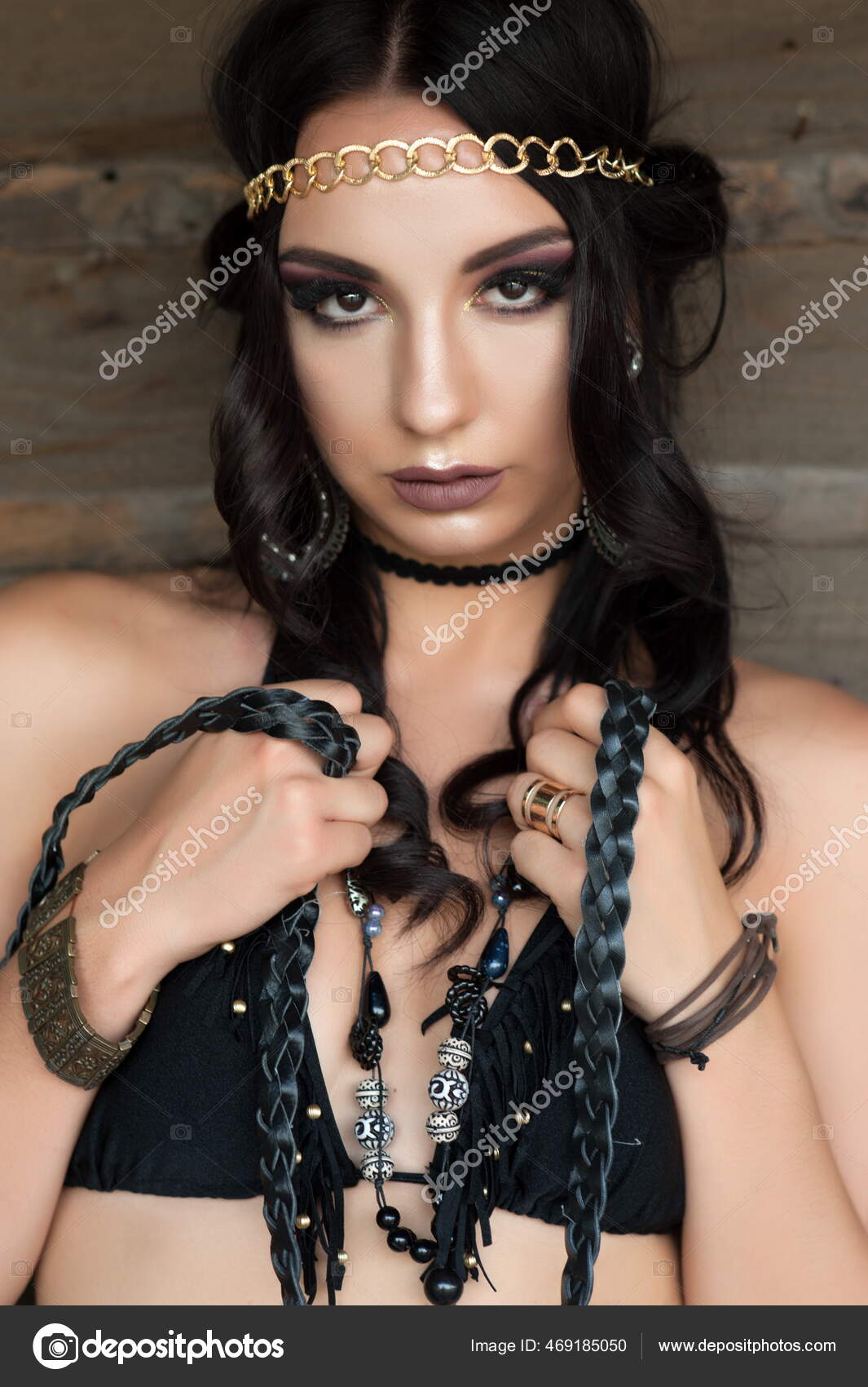 https://st2.depositphotos.com/1012146/46918/i/1600/depositphotos_469185050-stock-photo-beautiful-sexy-brunette-girl-dressed.jpg