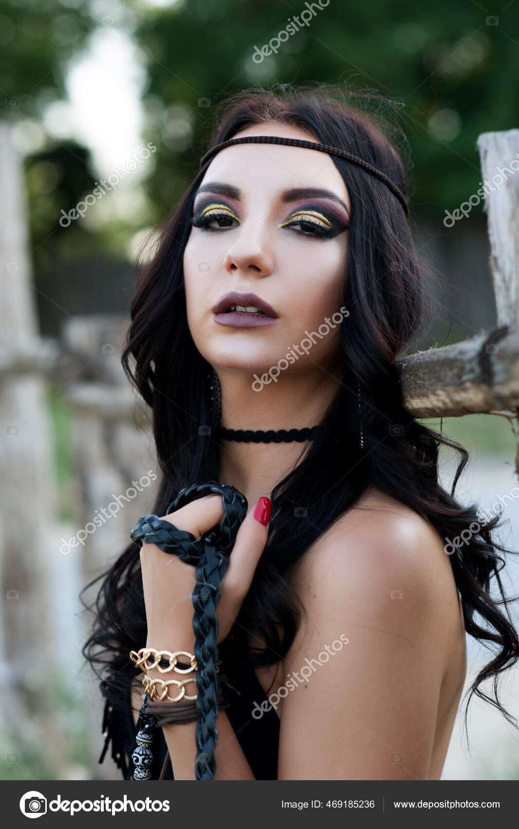 https://st2.depositphotos.com/1012146/46918/i/1600/depositphotos_469185236-stock-photo-beautiful-sexy-brunette-girl-dressed.jpg