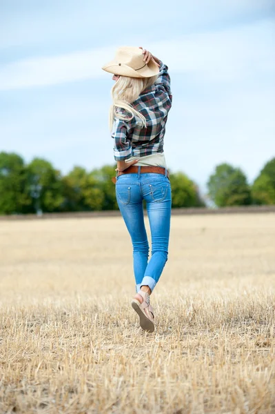 Schöne blonde Mädchen — Stockfoto