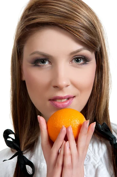 Brunette posing with orange — Stock Photo, Image