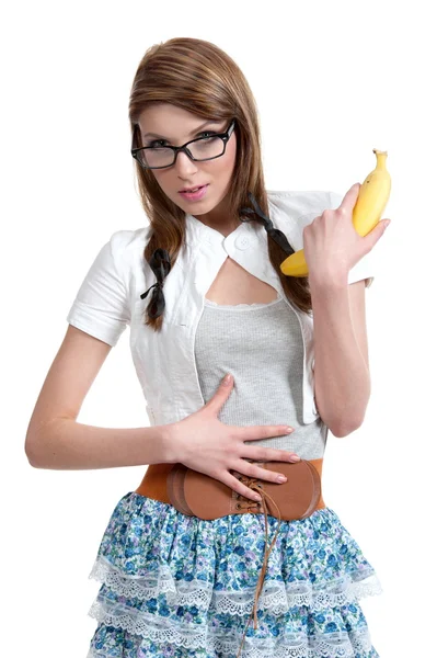 Sexuella brunett poserar med banan — Stockfoto