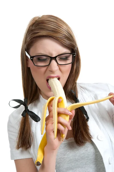 Sexuella brunett poserar med banan — Stockfoto