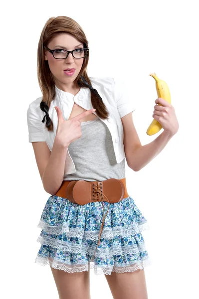 Sexuella brunett poserar med banan — Stockfoto