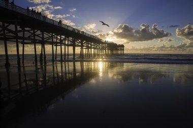 pacific beach iskelesinden gün batımında