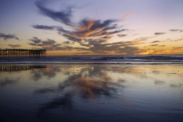 Puesta de sol en la playa pacífica —  Fotos de Stock