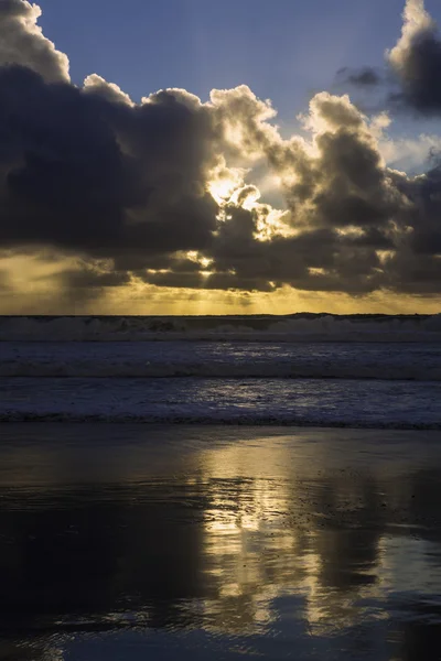 Stille Oceaan zonsondergang in Californië — Stockfoto