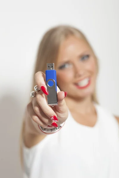 Young Woman With USB Memory In Hands — Stock Photo, Image