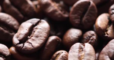 Roast Coffee Beans Yakın Çekim Arkaplanı, 4K video
