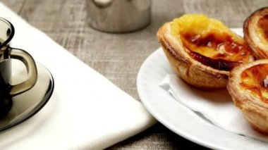 Kahve ile Portekiz kremalı tart