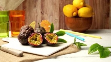 Tutku meyve beyaz Seramik Tepsi