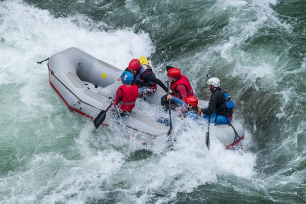 Team di rafting grigio durante il Paivafest 2016 — Foto Stock