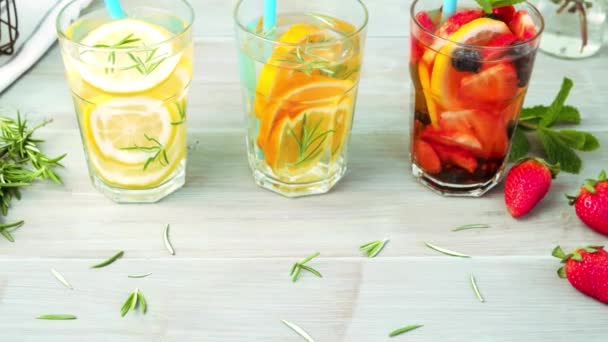 Cocktail acqua Detox — Video Stock