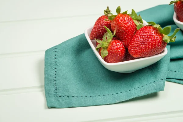 Appetizing strawberry in the bowl — Stock Photo, Image