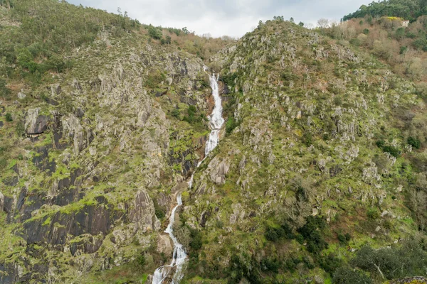 Водоспад в місті Arouca — стокове фото