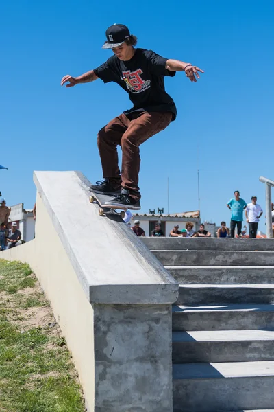 Thiago Monteiro durante el DC Skate Challenge — Foto de Stock