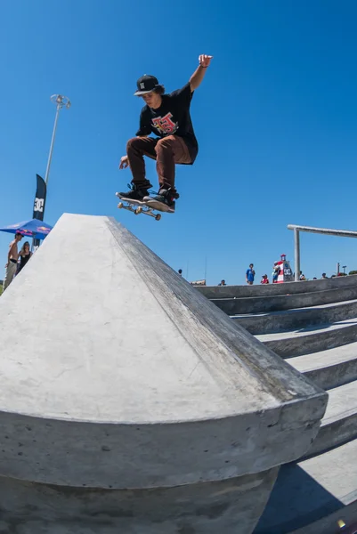 Thiago Monteiro durante la DC Skate Challenge — Foto Stock