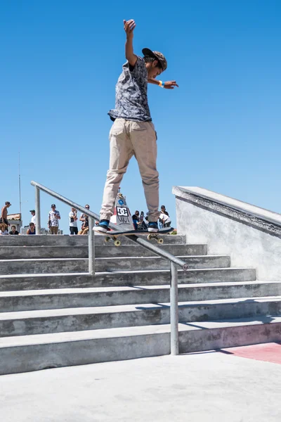 Guilherme Durand bei der dc Skate Challenge — Stockfoto