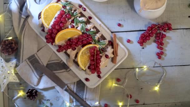 Boże Narodzenie Domu Wykonane Ciasto Cynamonowe Owoców Ciasteczka Spekulacyjne Krem — Wideo stockowe