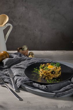 Tavuk sütyeni, geleneksel Portekiz yemeği..