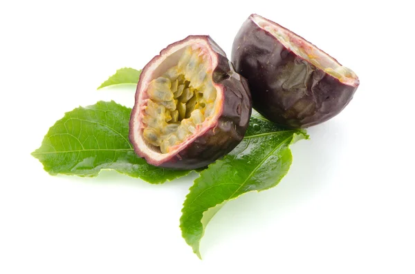 Fresh passion fruit — Stock Photo, Image