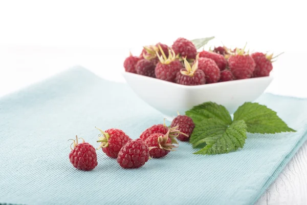 Fresh raspberry — Stock Photo, Image