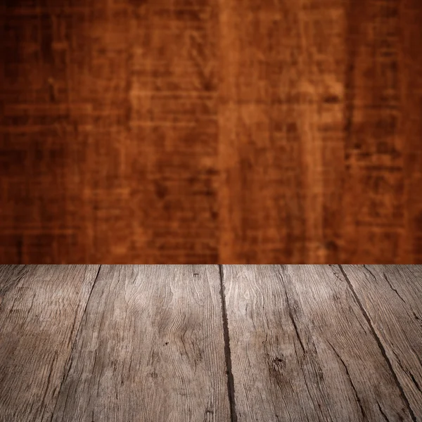 Tavolo con parete in legno — Foto Stock