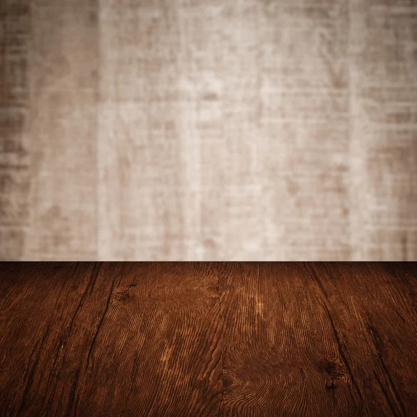 लाकडी भिंत टेबल — स्टॉक फोटो, इमेज