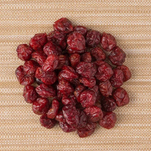 Circle of dried cranberries — Stock Photo, Image