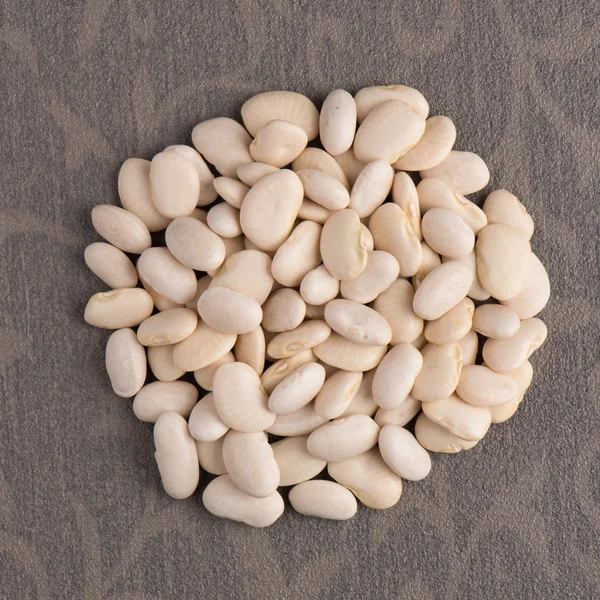 Circle of white beans — Stock Photo, Image