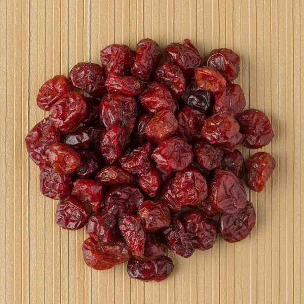 Circle of dried cranberries — Stock Photo, Image