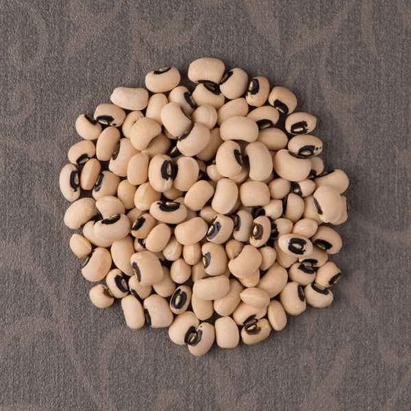 Circle of white beans — Stock Photo, Image