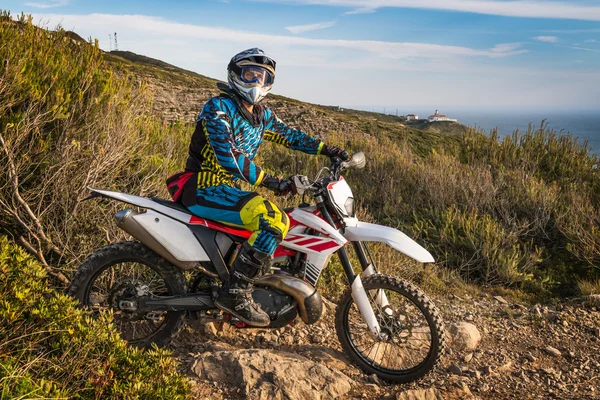 Enduro kerékpár lovas — Stock Fotó